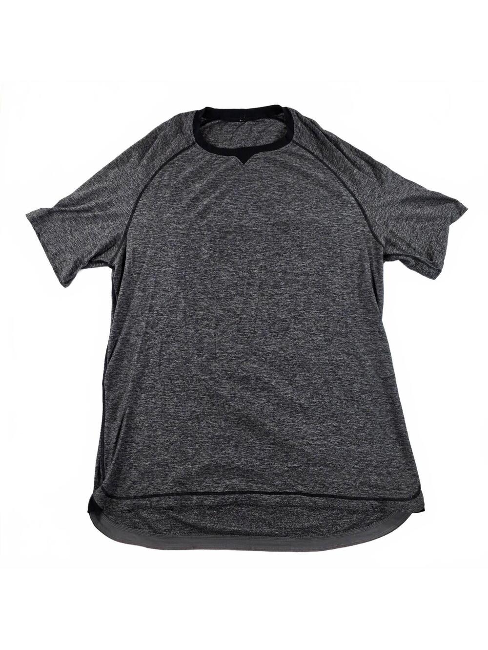 Lululemon Men's Athletic T-Shirt Size X-Large Gray Minimal Streetwear
